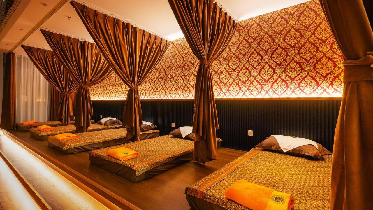 Won Majestic Hotel Cambodia シアヌークビル エクステリア 写真